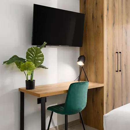 Muse Elegante By Binobi!