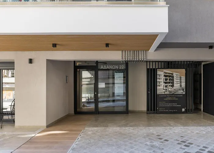 Muse Elegante By Binobi! 塞萨洛尼基